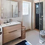 Stunning In With Sauna * Gol
